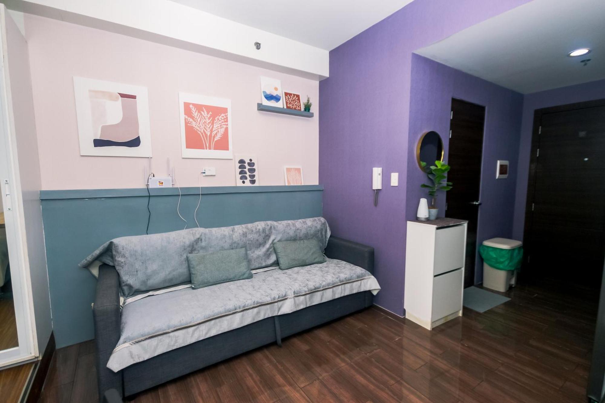 Apartment Traveler's Playground Makati Gym Swim 300 Mb *