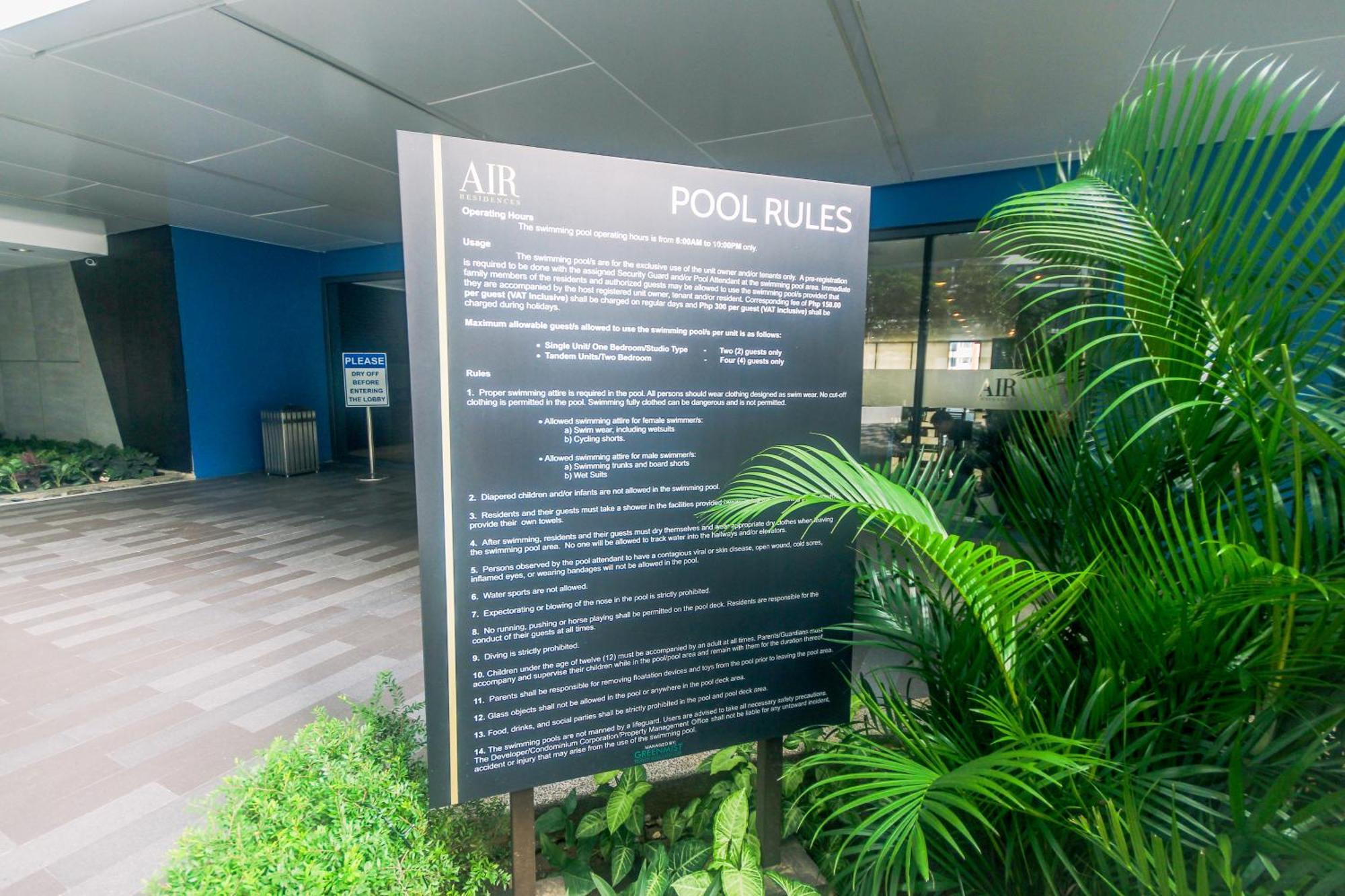 Traveler's Playground Makati Gym Swim 300 Mb